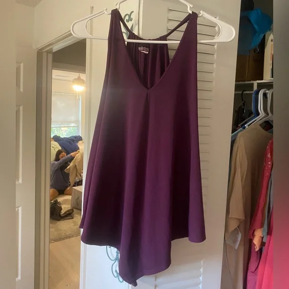 Tanktop - Picture 1 of 3